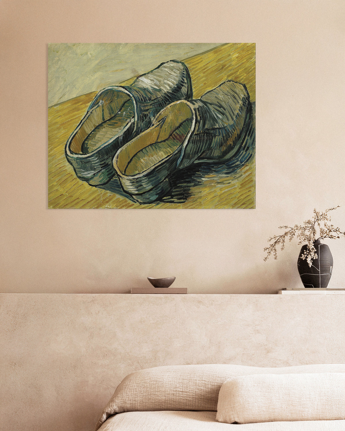 Poster von Ein Paar Ledersandalen (1888) von Vincent van Gogh