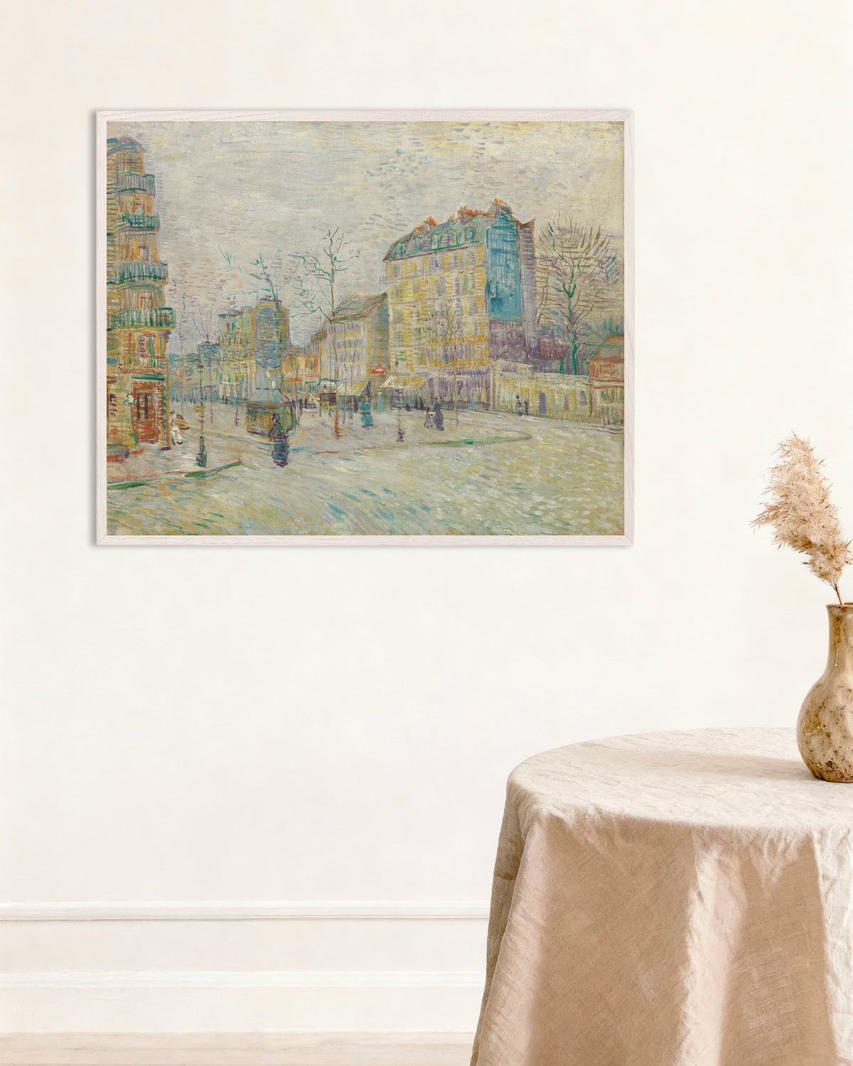 Poster mit Boulevard de Clichy (1887) von Vincent van Gogh, mit weißem Holzrahmen