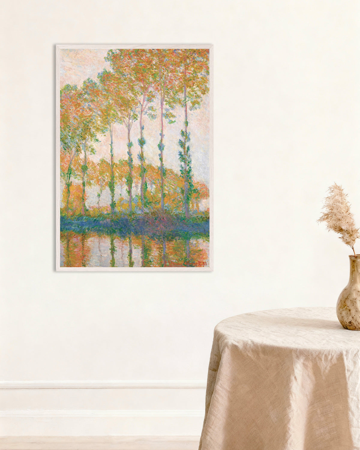Poster Pappeln am Ufer der Epte, Herbst (1891) von Claude Monet mit weißem Holzrahmen