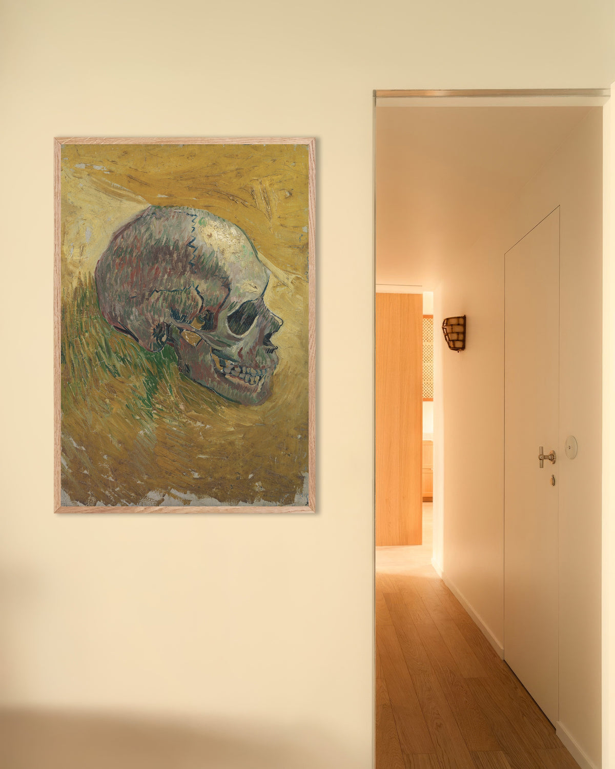 Poster Schädel (1887) von Vincent van Gogh, mit naturfarbenem Holzrahmen
