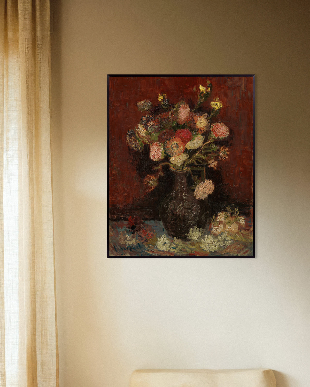 Poster mit Vase mit chinesischen Astern und Gladiolen (1886) von Vincent van Gogh, mit Metallrahmen