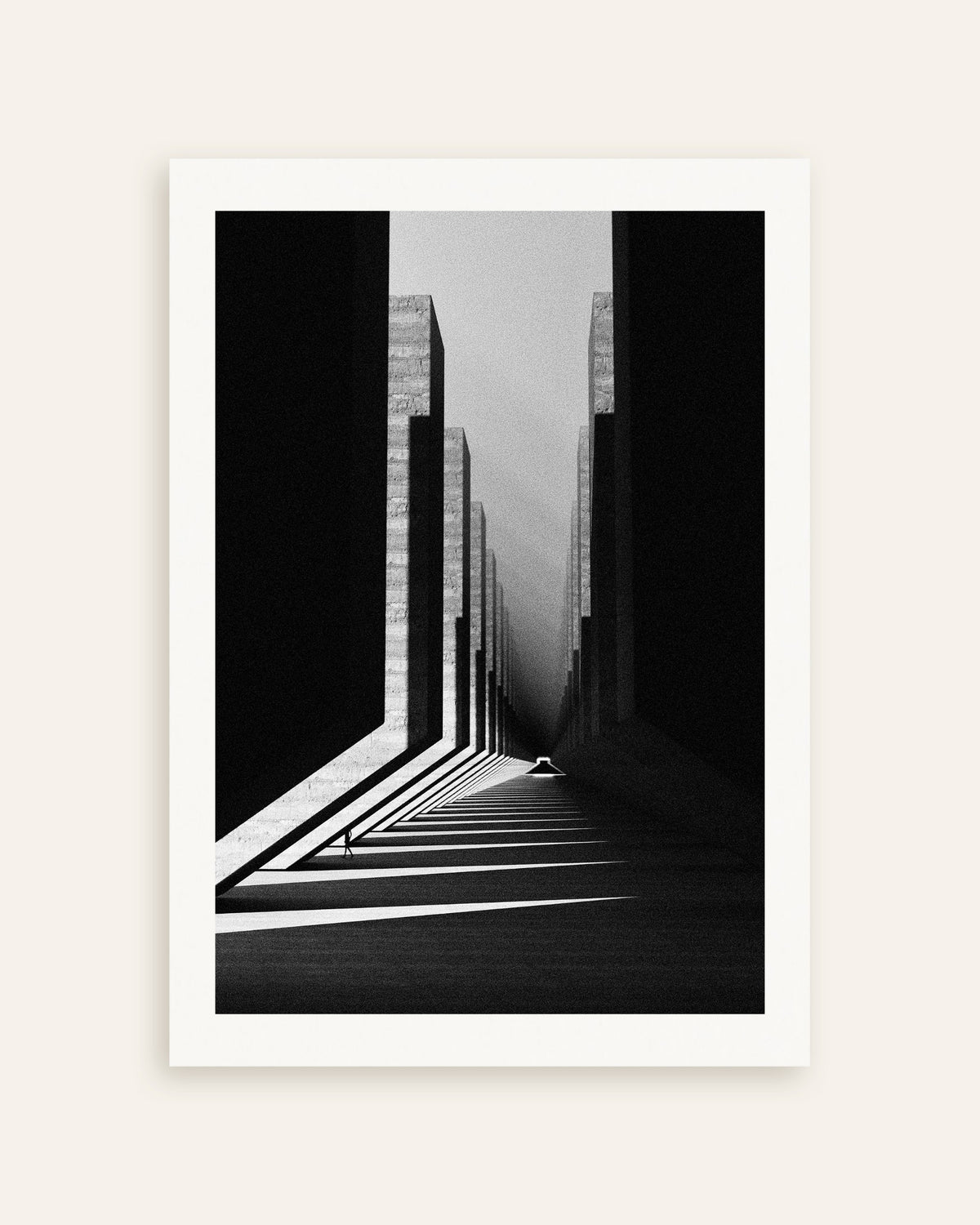 Poster „Korridor aus Licht und Beton“, Miniaturansicht