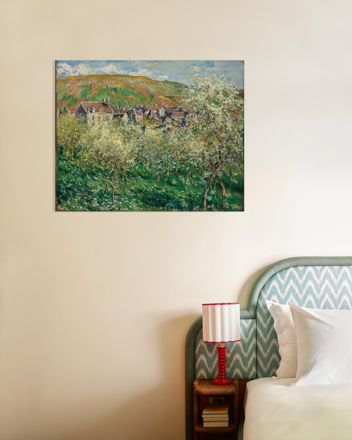 Poster Blühende Pflaumenbäume (1879) von Claude Monet