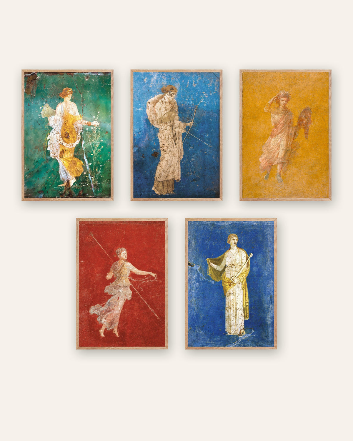 Set aus 5 Postern mit römischen Fresken, Flora, Artemis, Melpomene, Mänade und Medea, in naturfarbenen Holzrahmen