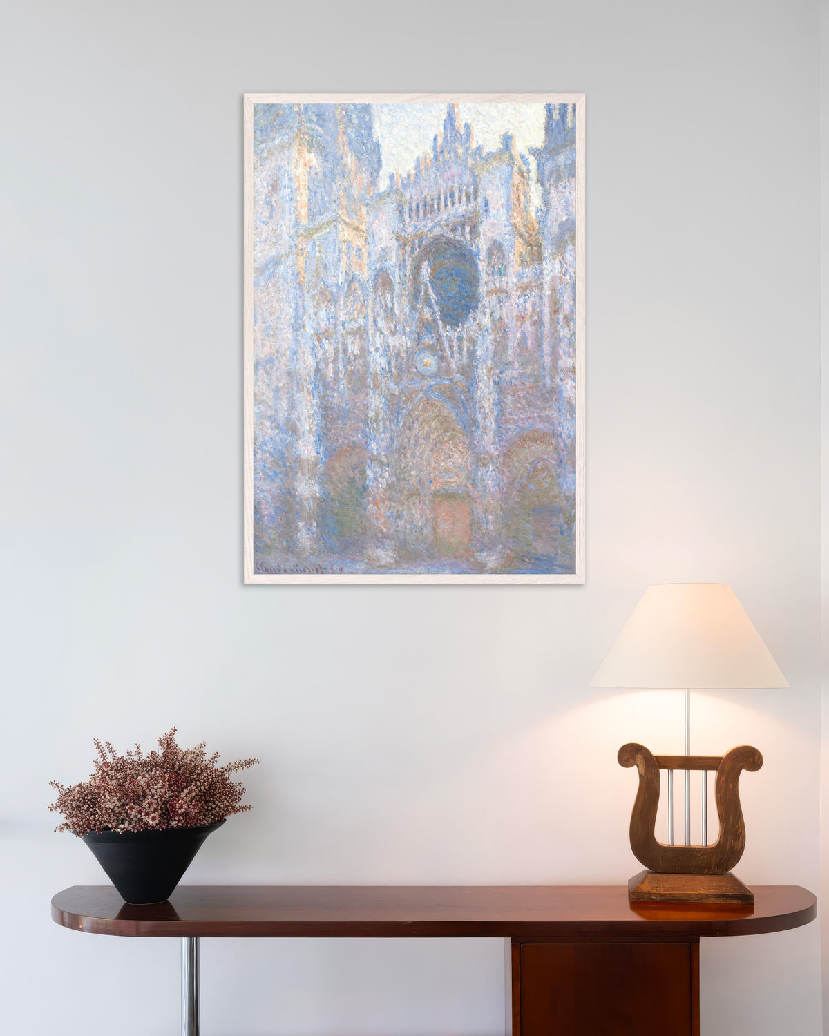 Poster Die Kathedrale von Rouen, Westfassade (1894) von Claude Monet mit weißem Holzrahmen