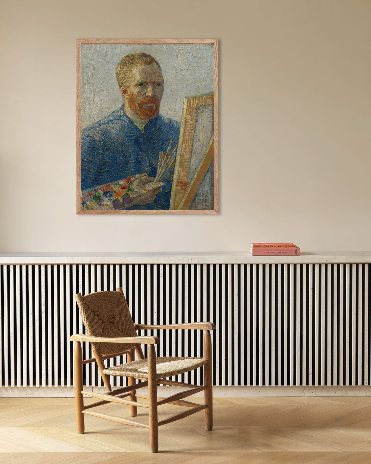 Poster „Selbstbildnis als Maler (1888) von Vincent van Gogh“ mit naturfarbenem Holzrahmen