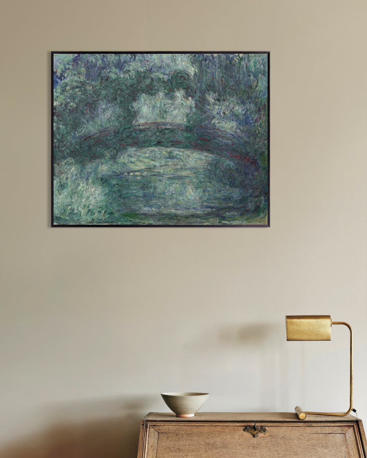 Poster Die japanische Brücke (1919–1924) von Claude Monet mit Metallrahmen