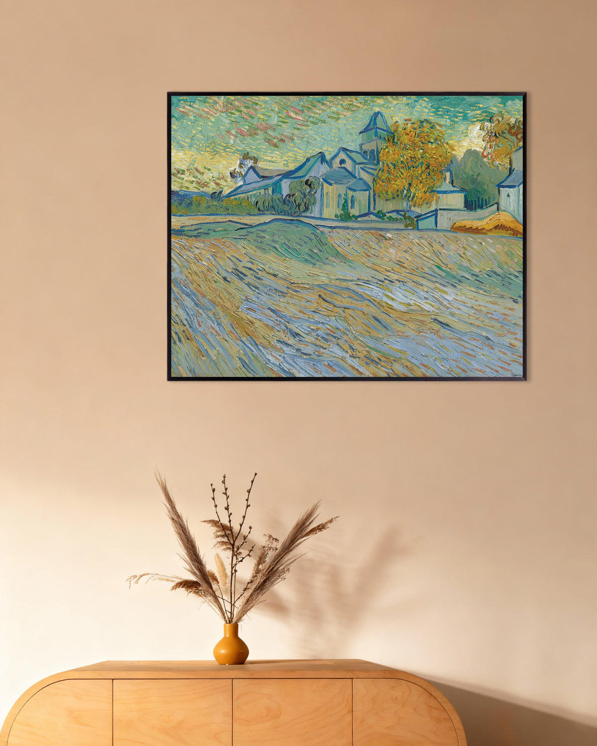 Poster von Blick auf die Anstalt und die Kapelle in Saint-Rémy (1889) von Vincent van Gogh, mit Metallrahmen